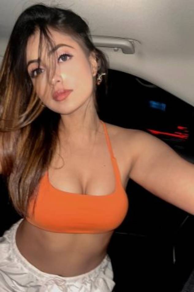 Aatika — profile photo, Noida
