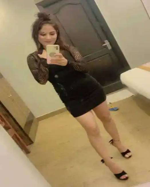 Aisha  profile photo, Noida